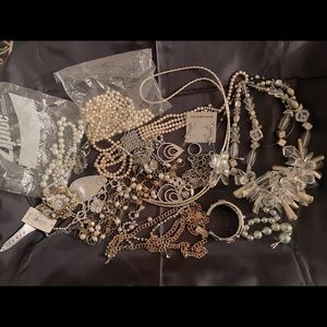 Broken jewelry that has a taste of elegance